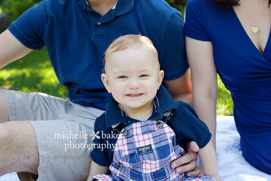 1 year old with family