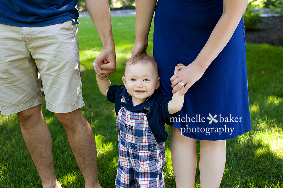 1 year old with family