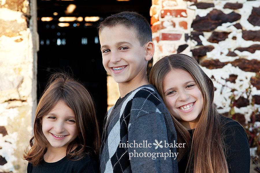 Moorestown family by Swedes Farm barn